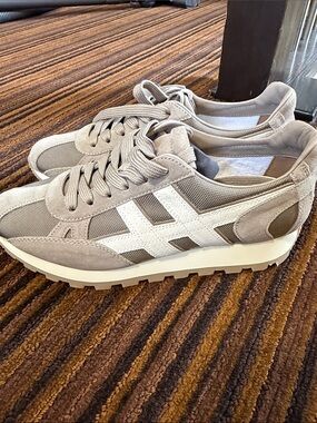 New Hogan Taupe Sneakers with White Side Stripe size 7